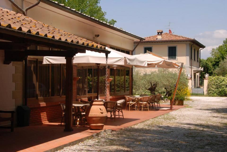 Hotel Giuly Torre del Lago Puccini Exteriér fotografie